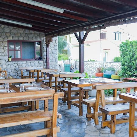 Mb Pag Bed&Breakfast Pag Town Kültér fotó
