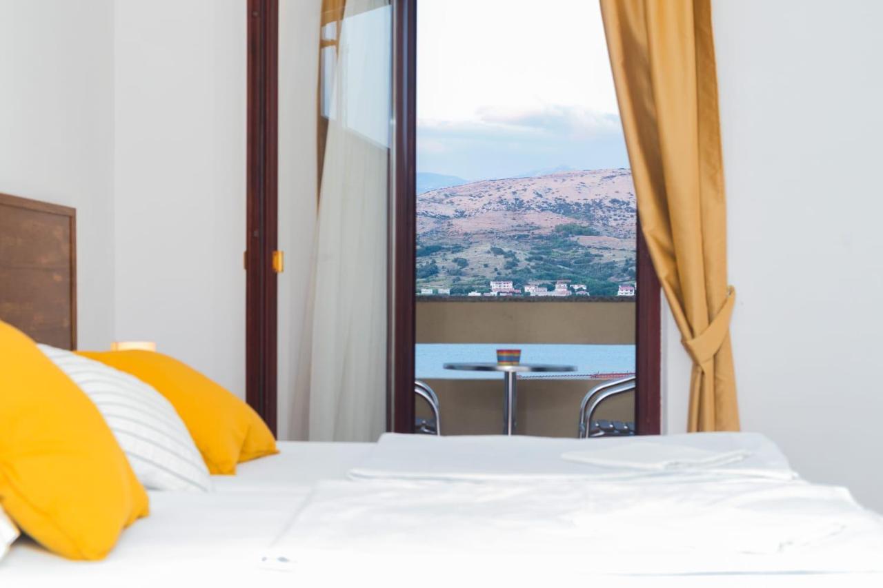 Mb Pag Bed&Breakfast Pag Town Kültér fotó
