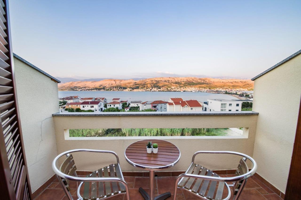 Mb Pag Bed&Breakfast Pag Town Kültér fotó
